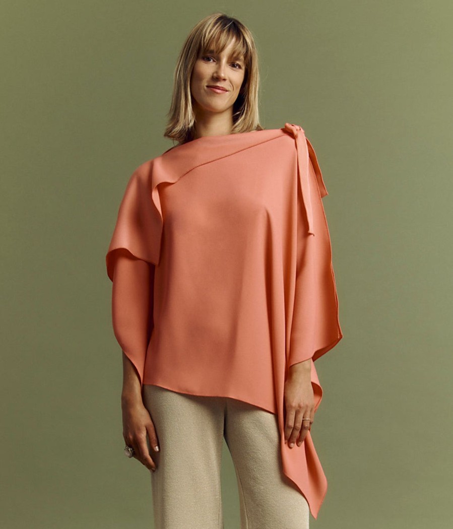 Hot Devernois Asymmetrical Fluid Top